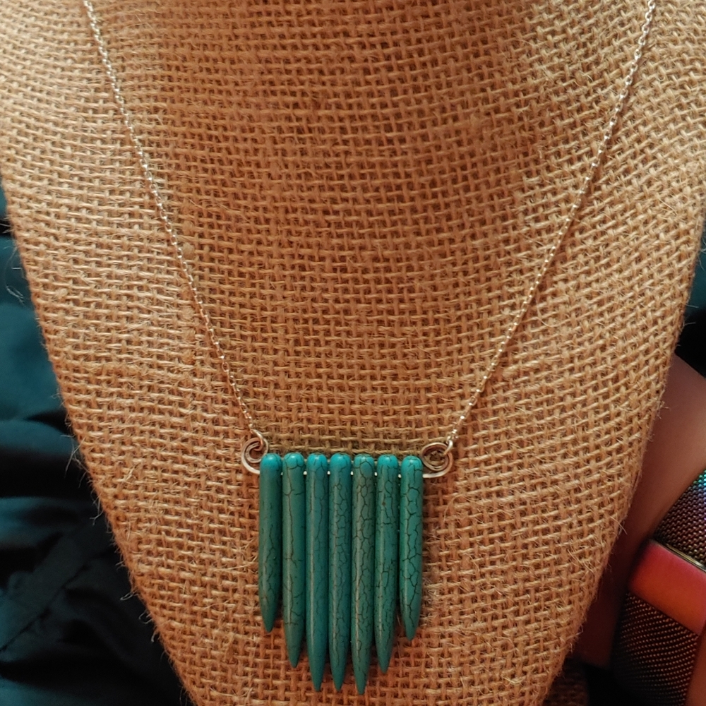 26 in Turquoise Fan Necklace